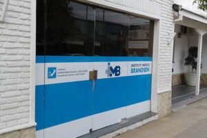 Clinicas en Brandsen, Argentina: Guía de Centros Médicos y Hospitales