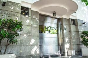 Mejores Clínicas en Banfield, Argentina: Direcciones y Especialidades