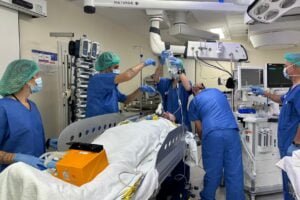 CETYR - Centro de Trauma y Rehabilitación. Medicina Integral y Familiar 2 CETYR – Centro de Trauma y Rehabilitación. Medicina Integral y Familiar