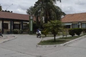 Hospital Dr. Arturo Zabala 7 Hospital Dr. Arturo Zabala